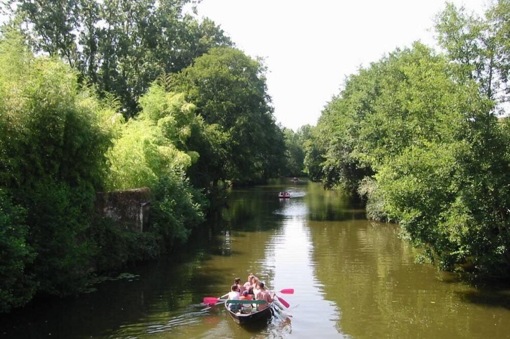 Photo of Others in Apremont