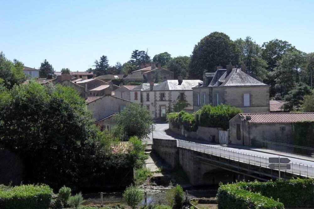 Photo of Outdoor in Apremont