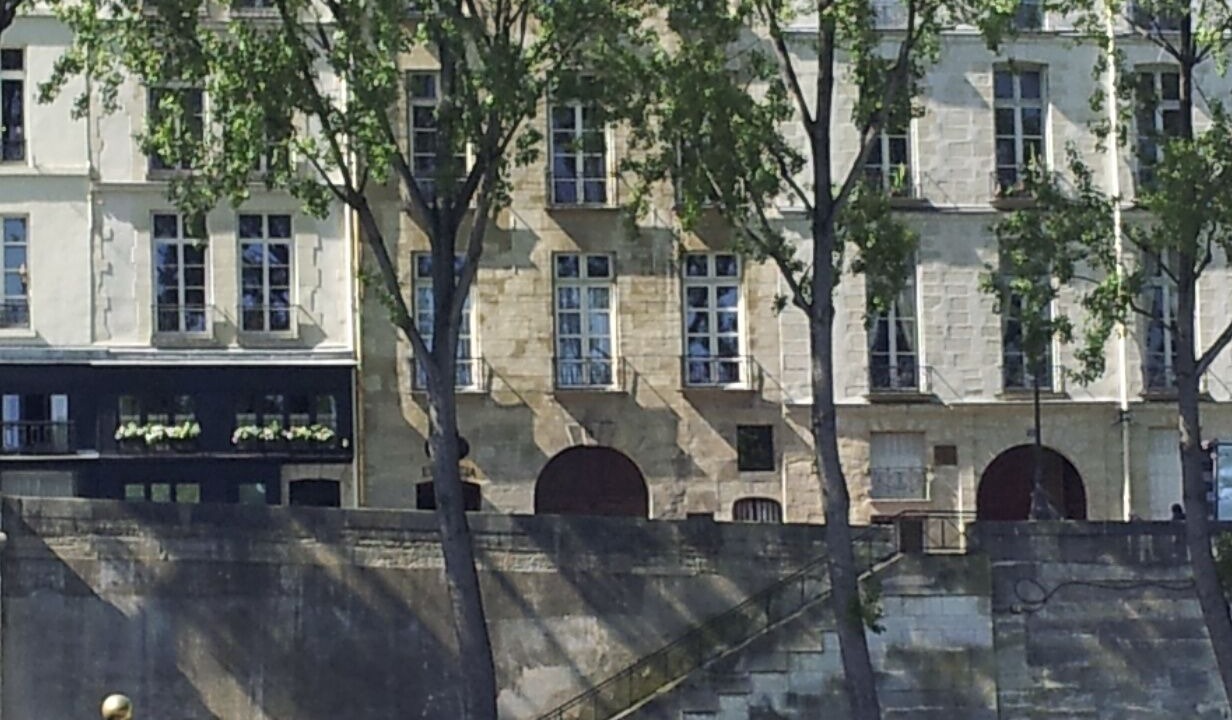 Photo of Others in Les Iles