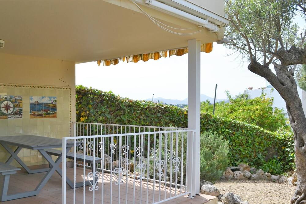 Photo of Patio Balcony in Llanca