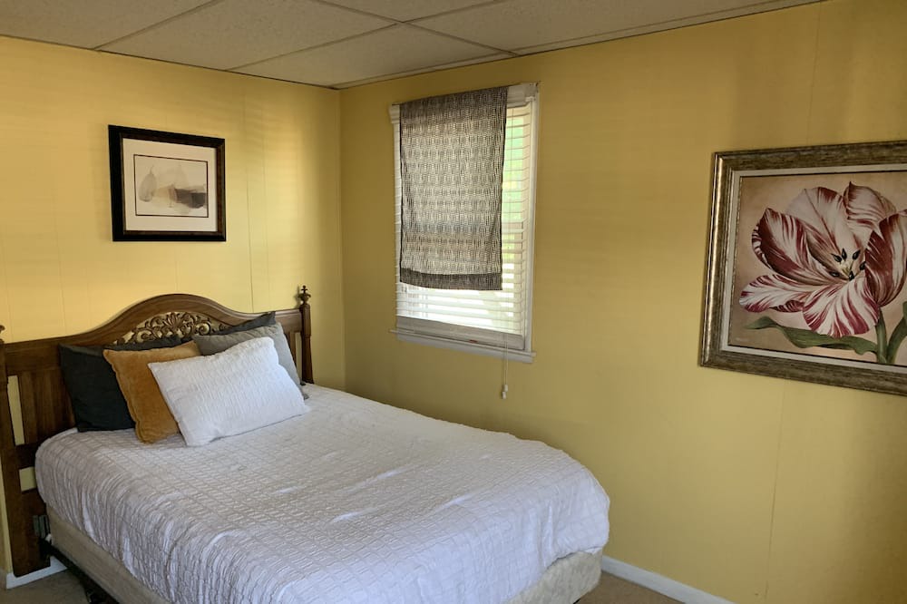 Photo of Bedroom in Swarthmorewood