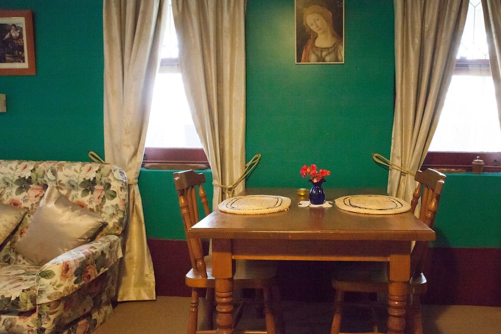 Photo of Others in Bethany