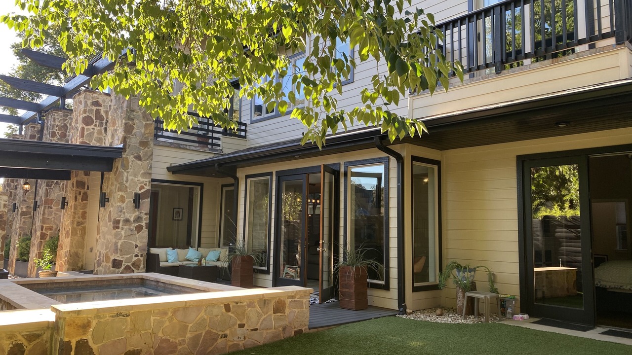 Photo of Outdoor in Barton Heights
