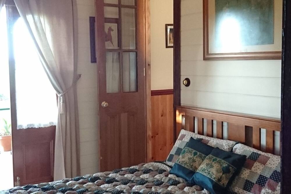 Photo of Bedroom in Nirranda