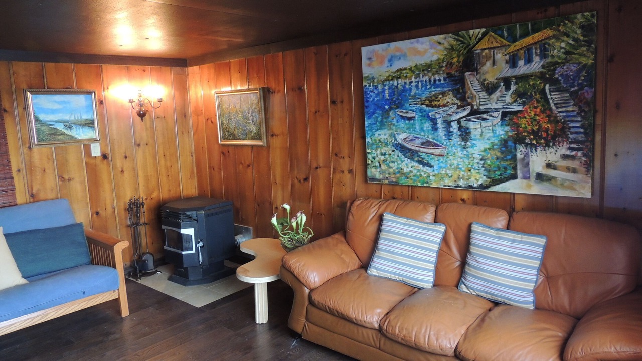 Photo of Livingroom in Glen Huron