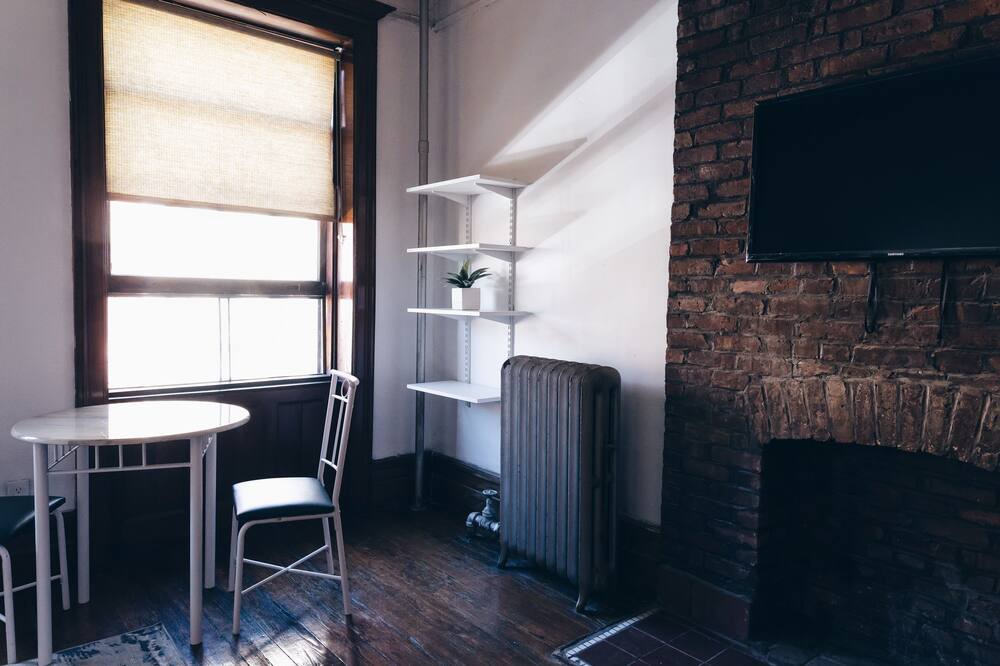 Photo of Bedroom in Washington Heights