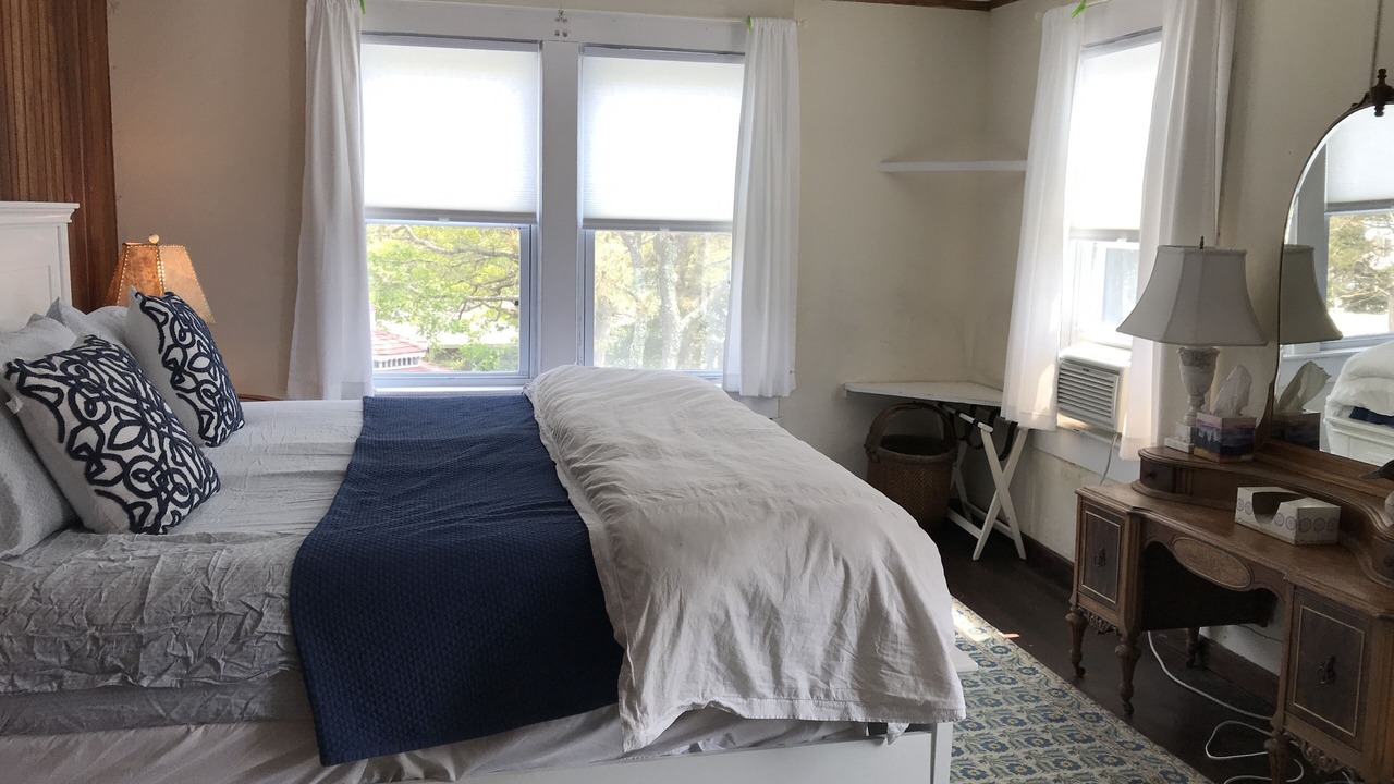 Photo of Bedroom in Sagamore Beach