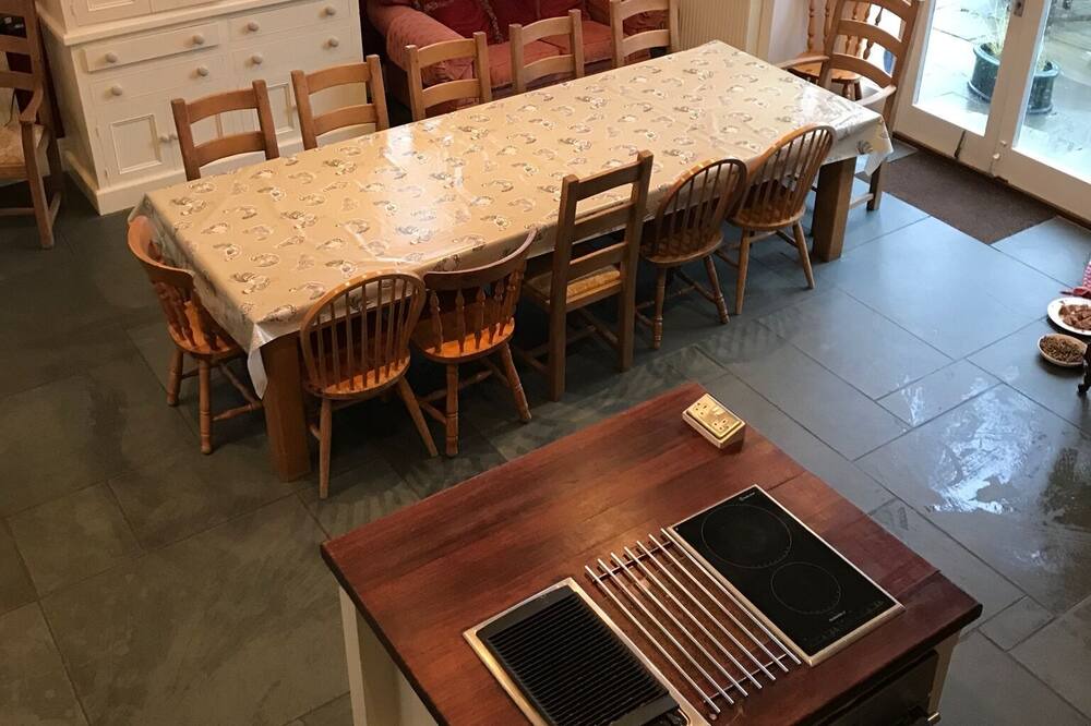 Photo of Livingroom in Newton Ferrers