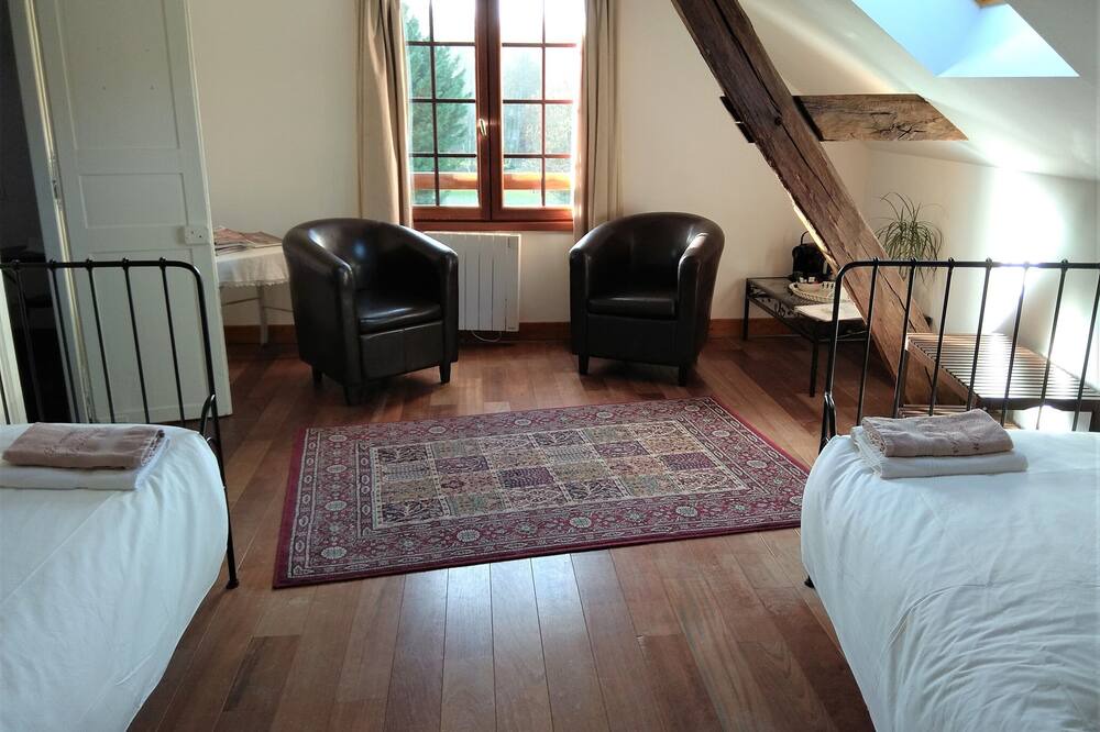 Photo of Bedroom in Vernou-sur-Brenne