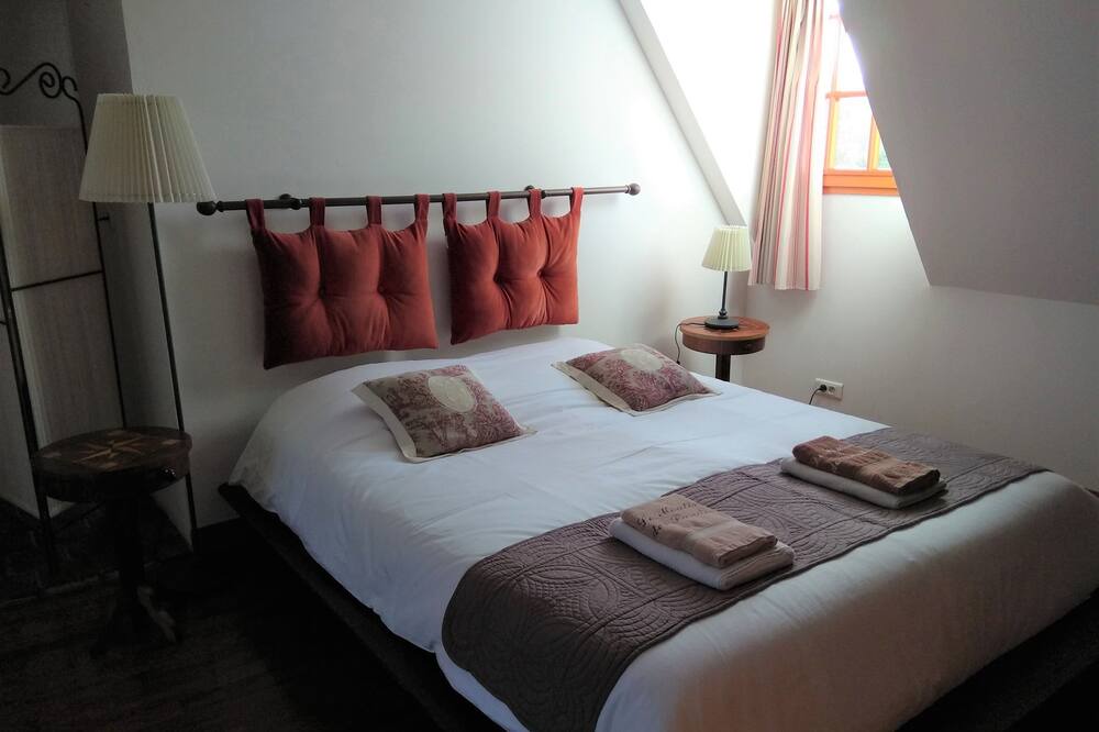 Photo of Bedroom in Vernou-sur-Brenne