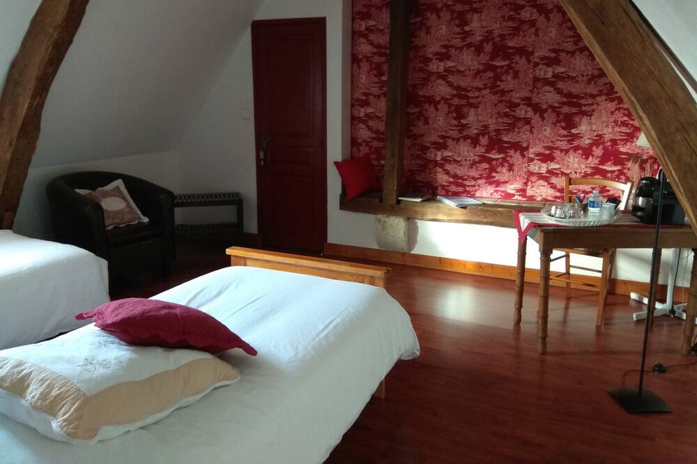 Photo of Bedroom in Vernou-sur-Brenne