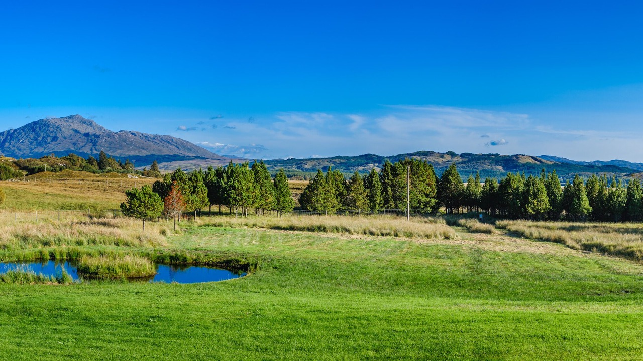 Photo of Others in Salen