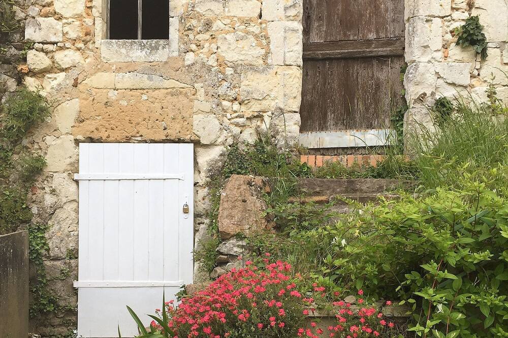 Photo of Outdoor in Mansigne