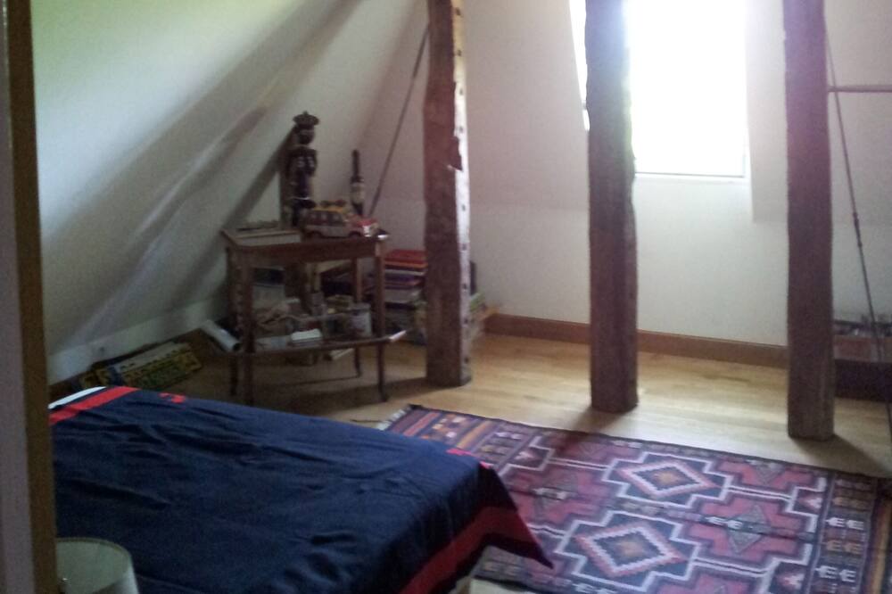 Photo of Bedroom in Grezes