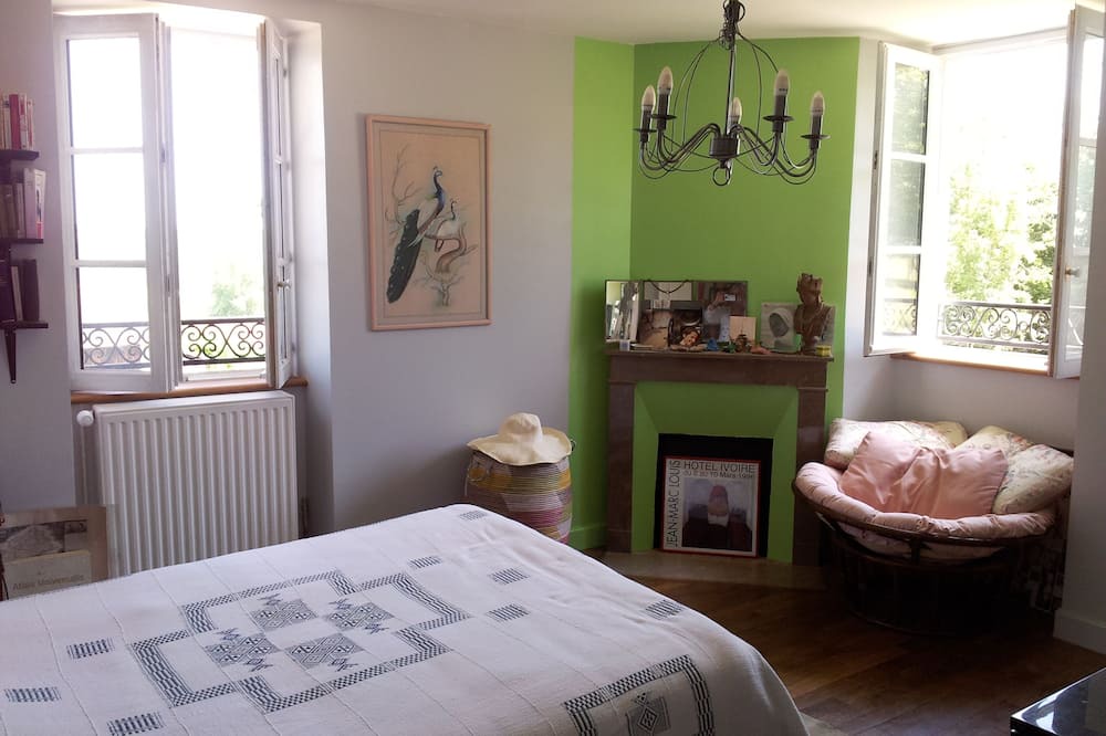 Photo of Bedroom in Grezes