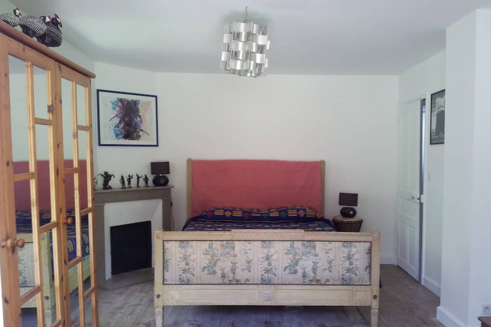 Photo of Bedroom in Grezes
