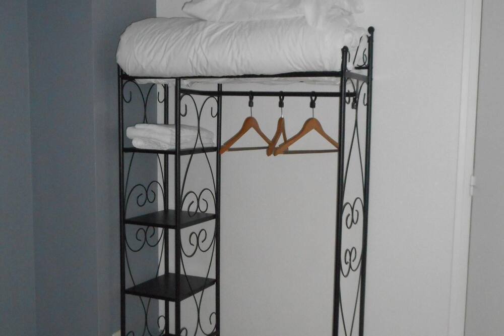 Photo of Bedroom in Azay-le-Rideau