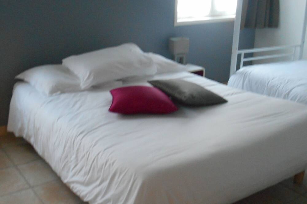 Photo of Bedroom in Azay-le-Rideau