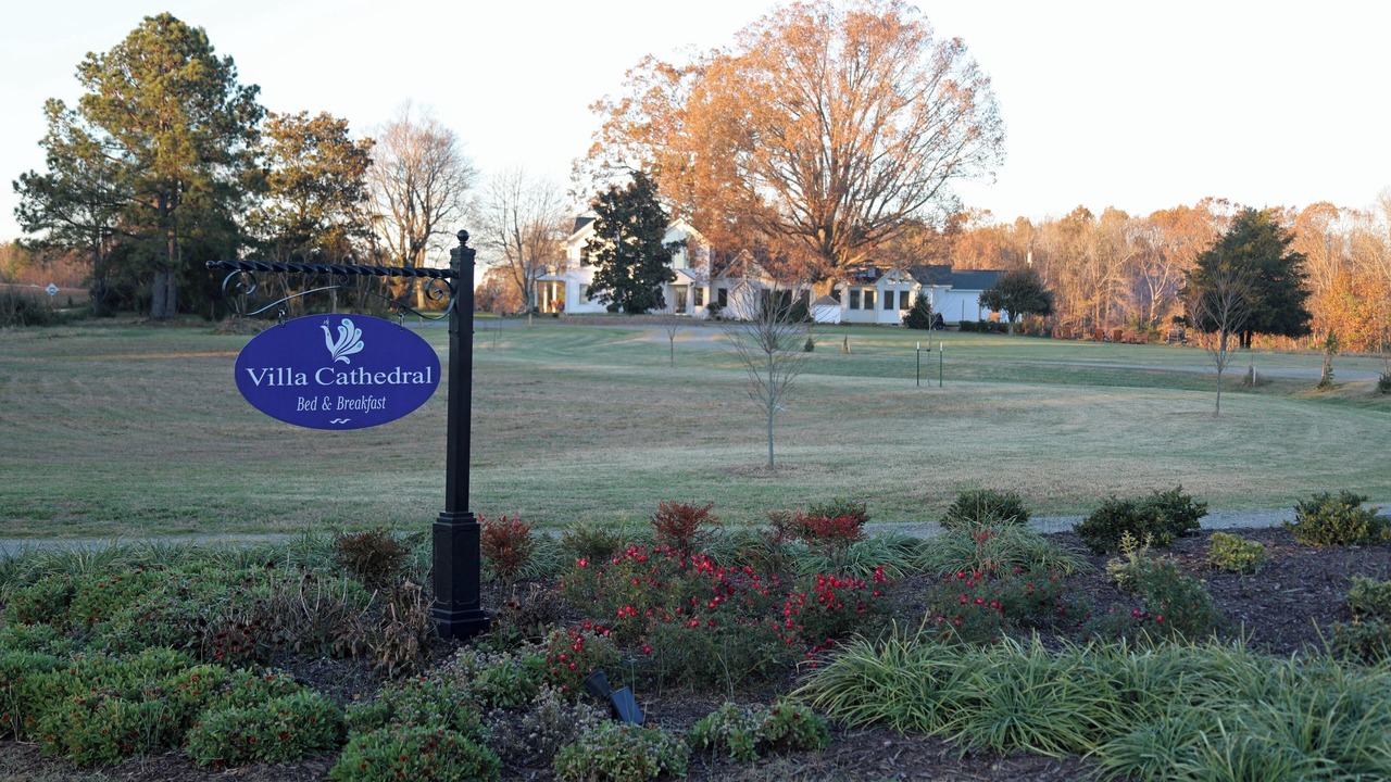 Photo of Outdoor in Alton