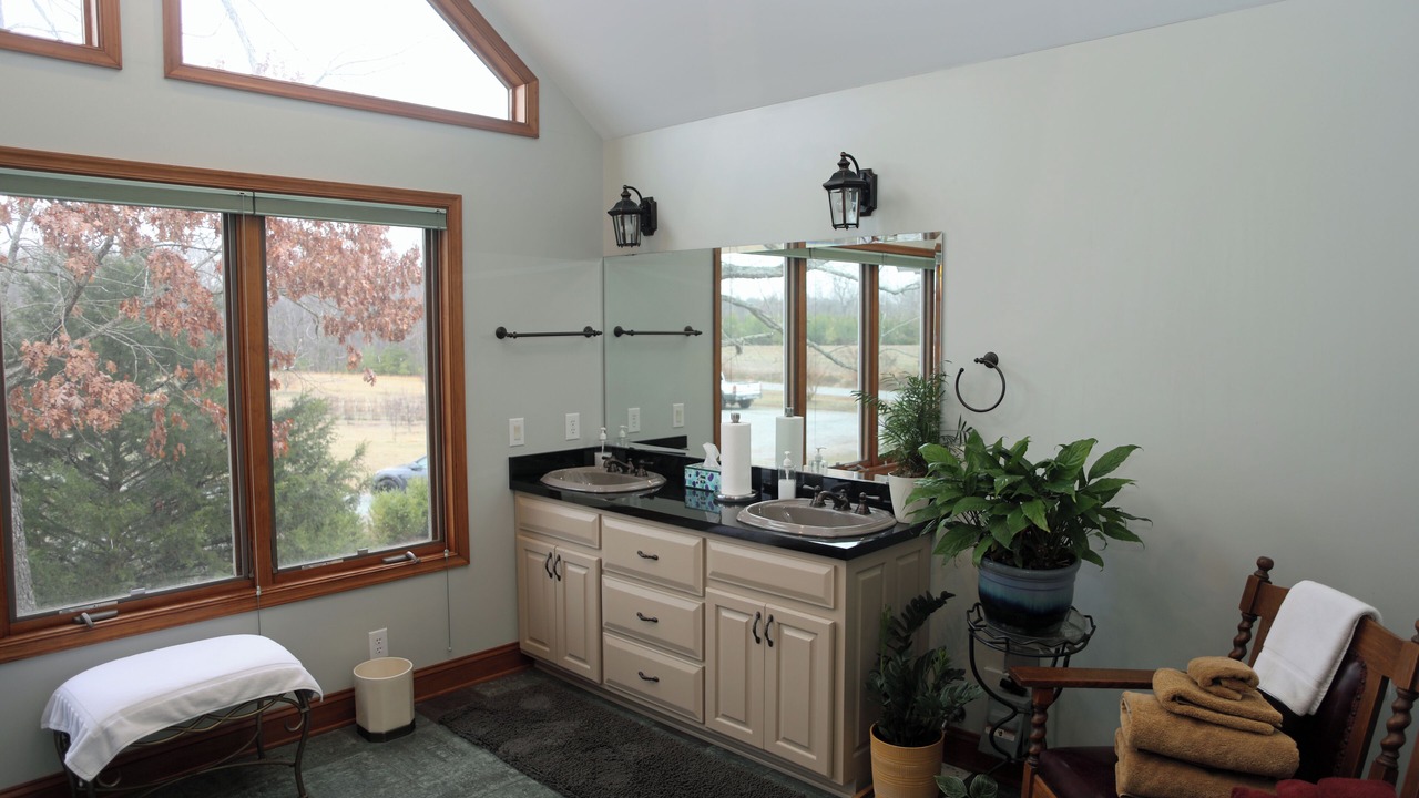 Photo of Bathroom in Alton