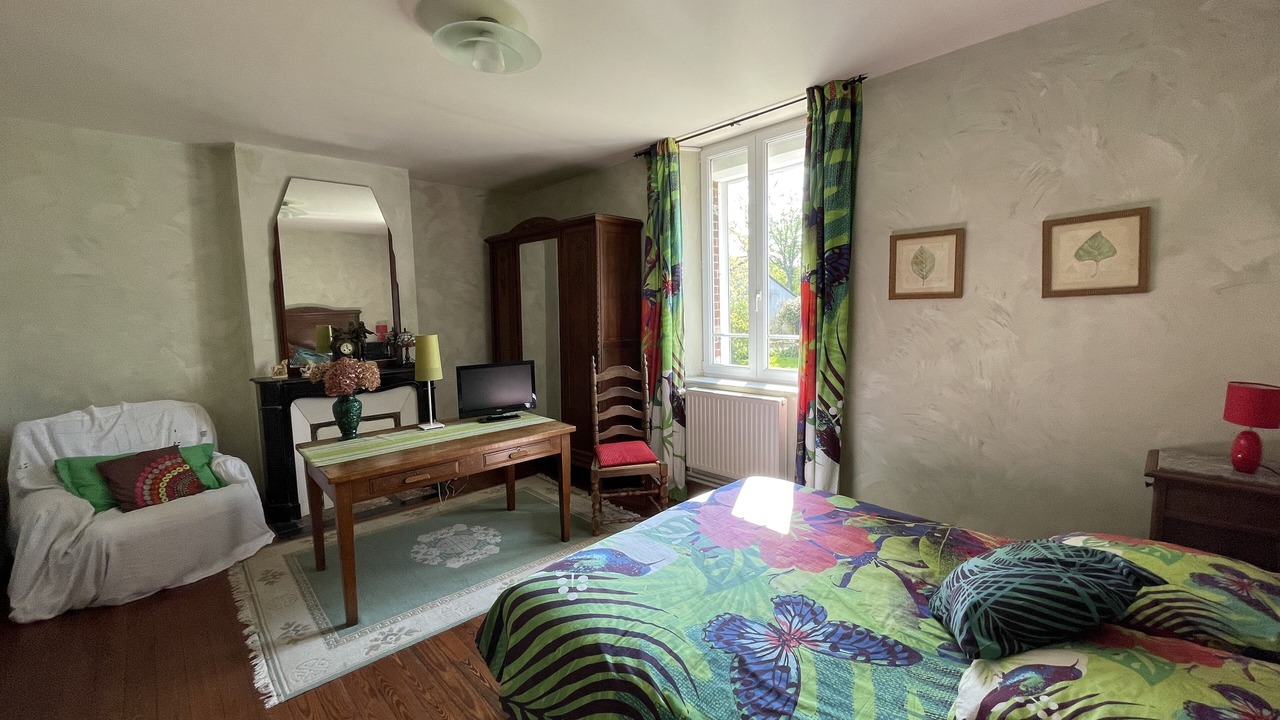 Photo of Bedroom in Origny-en-Thierache