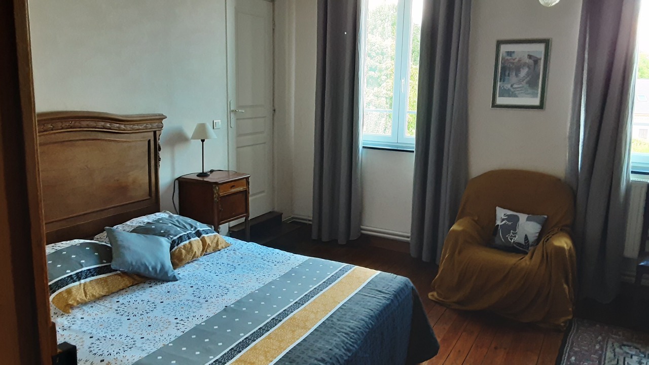 Photo of Bedroom in Origny-en-Thierache