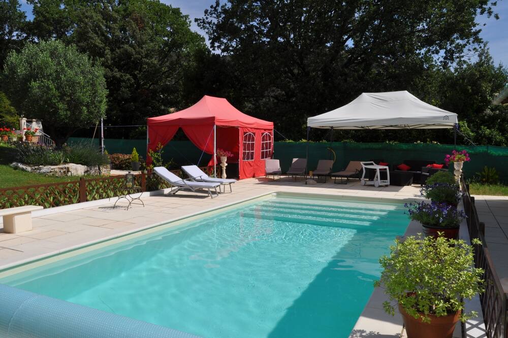 Photo of Outdoor in Saint-Hippolyte-du-Fort