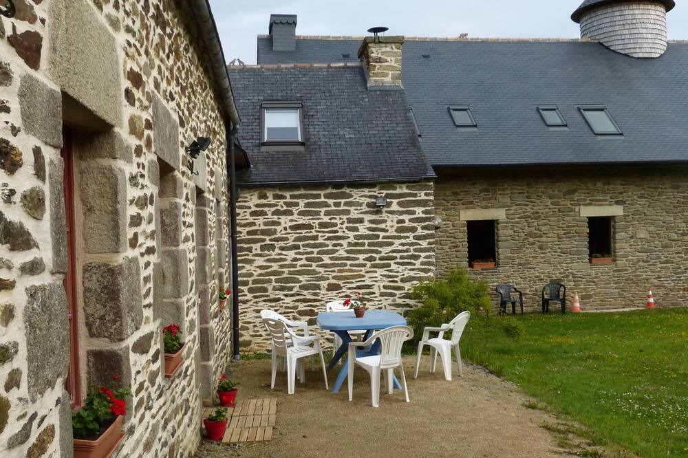 Photo of Outdoor in Loperec