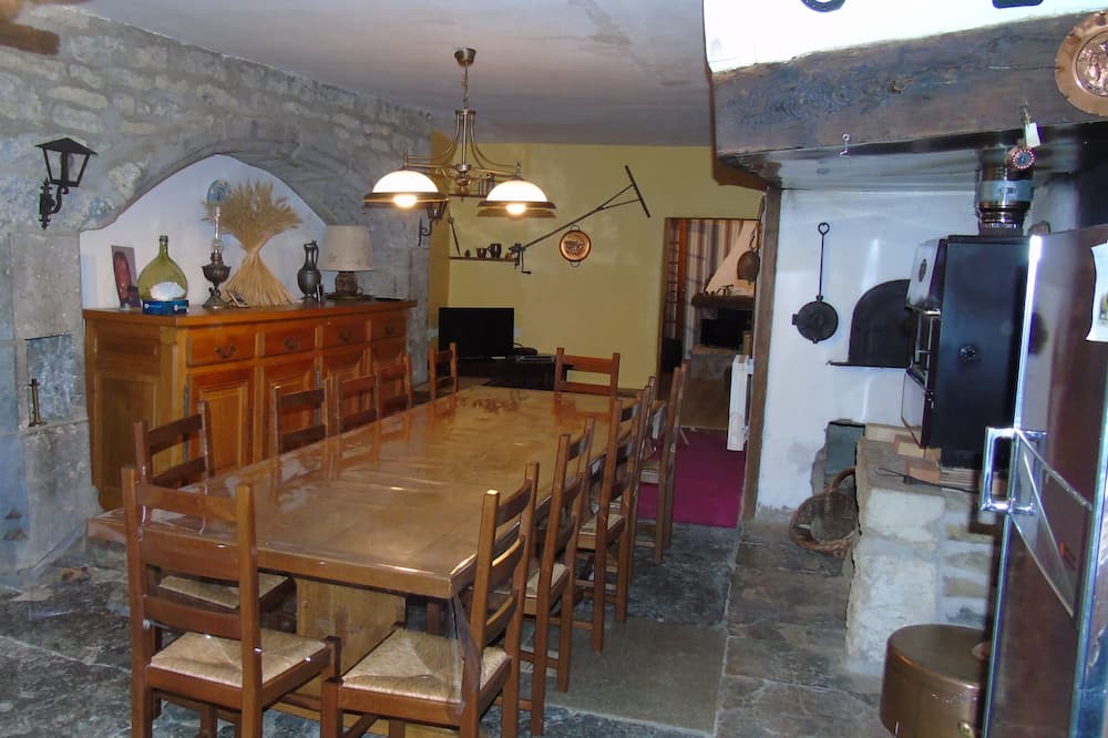 Photo of Kitchen in Miery