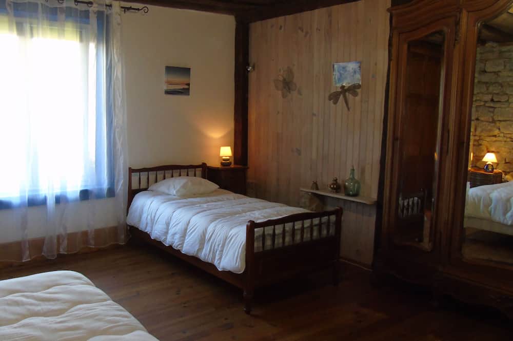 Photo of Bedroom in Miery