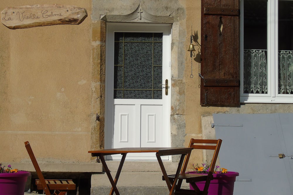 Photo of Patio Balcony in Miery