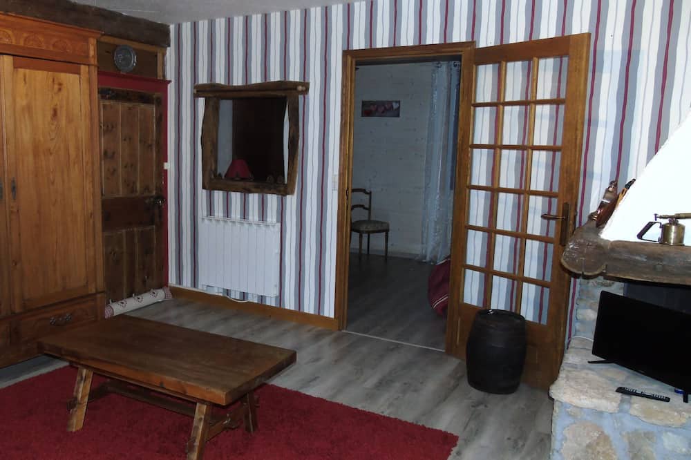 Photo of Livingroom in Miery