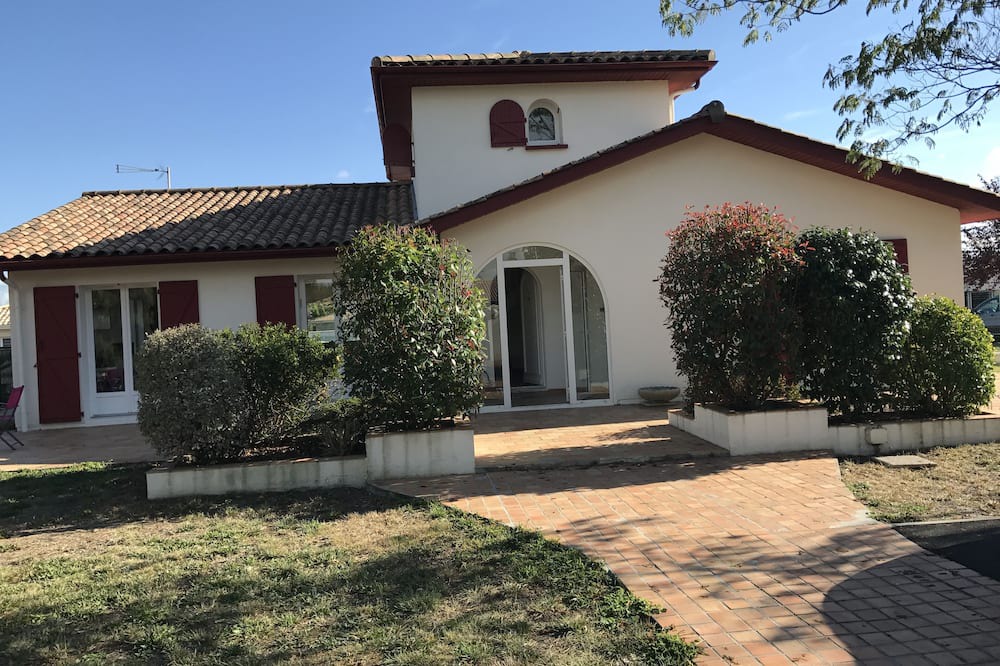 Photo of Outdoor in Biganos