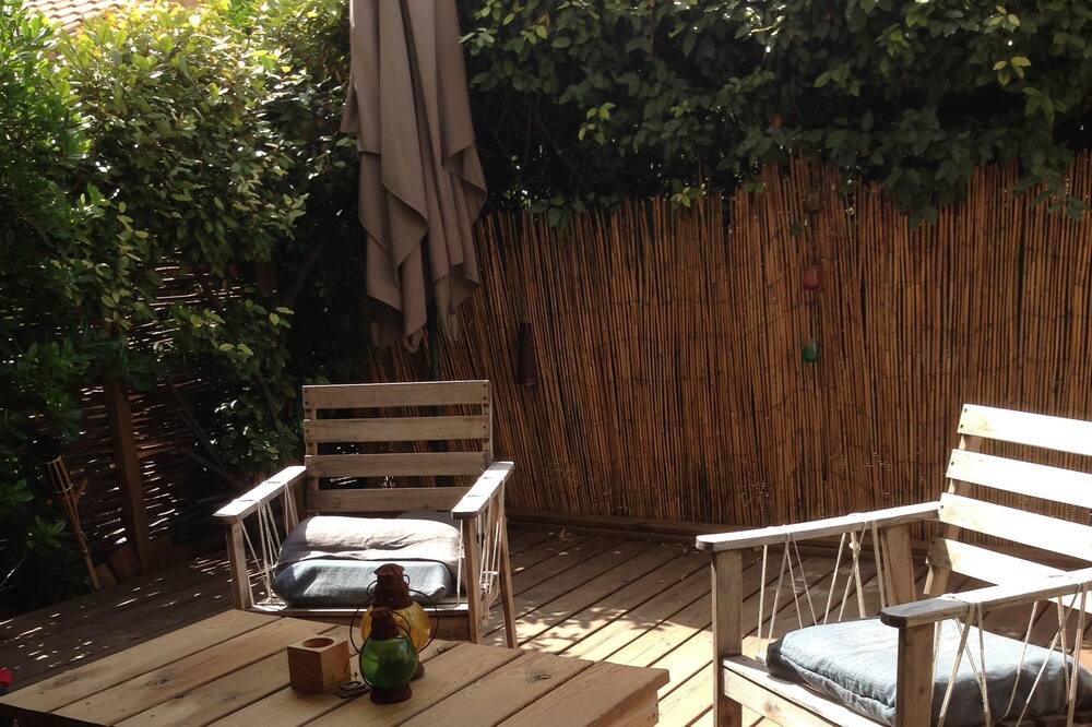 Photo of Patio Balcony in Croix-d'Argent