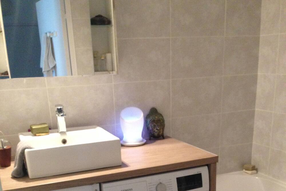 Photo of Bathroom in Croix-d'Argent