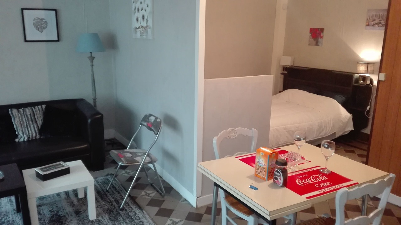 Photo of Others in Albert