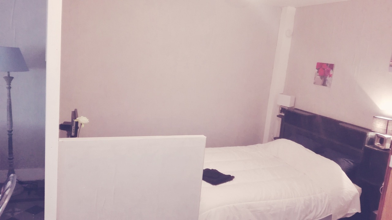 Photo of Others in Albert