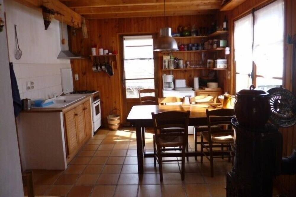 Photo of Kitchen in Sem