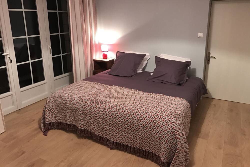 Photo of Bedroom in Deneze-sous-Doue