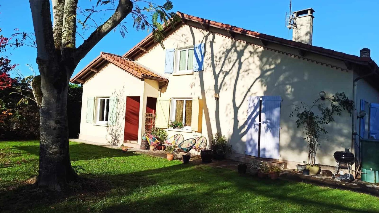 Photo of Buildings in Eugenie-les-Bains