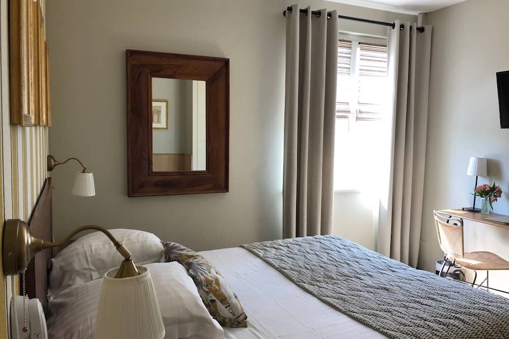 Photo of Bedroom in Gassin