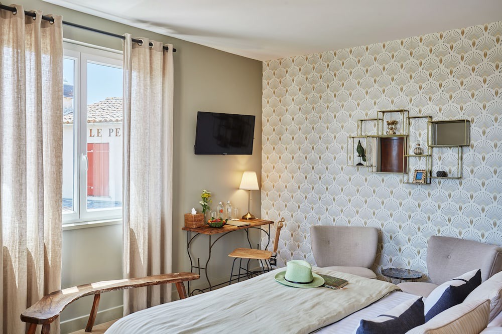 Photo of Bedroom in Gassin