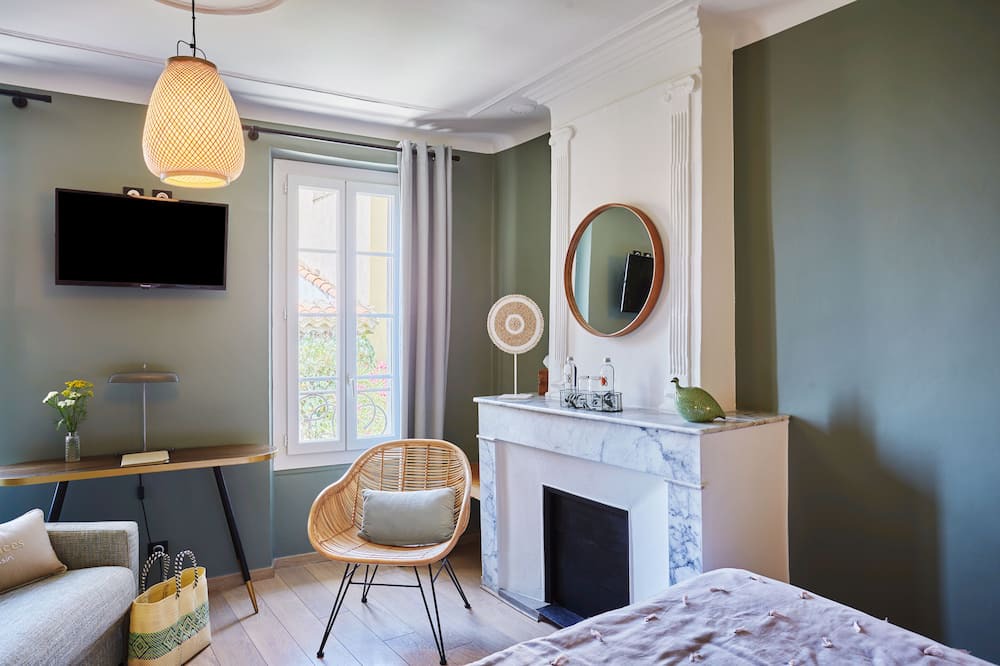 Photo of Bedroom in Gassin