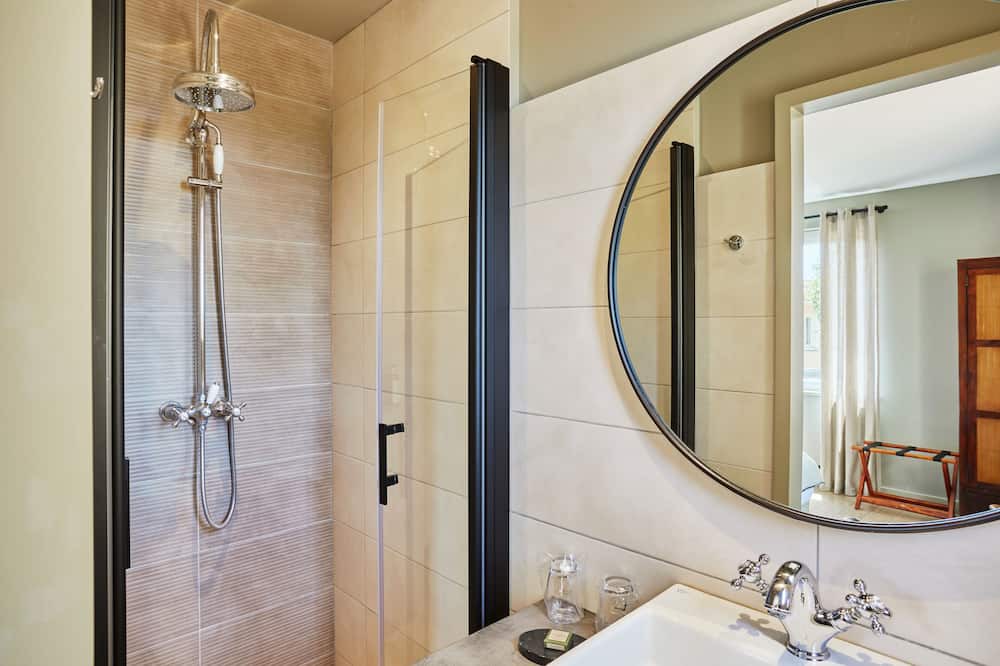 Photo of Bathroom in Gassin