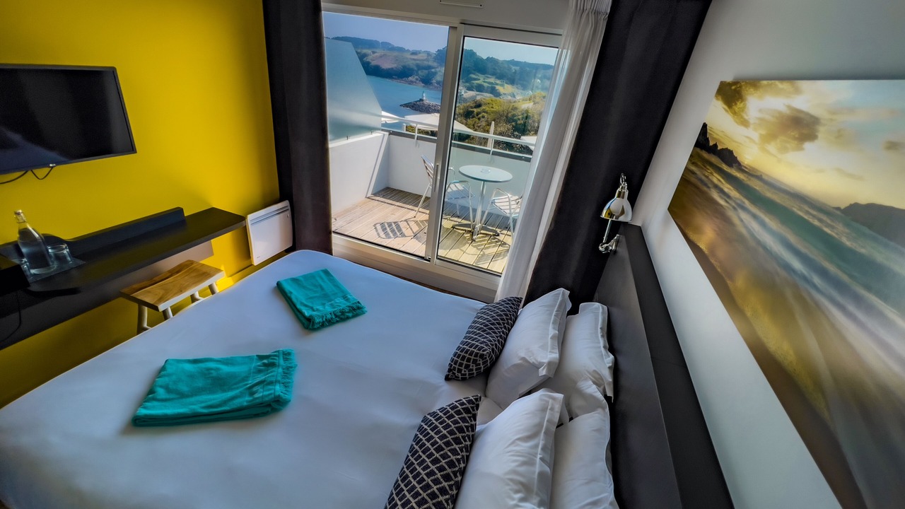 Photo of Bedroom in Sauzon