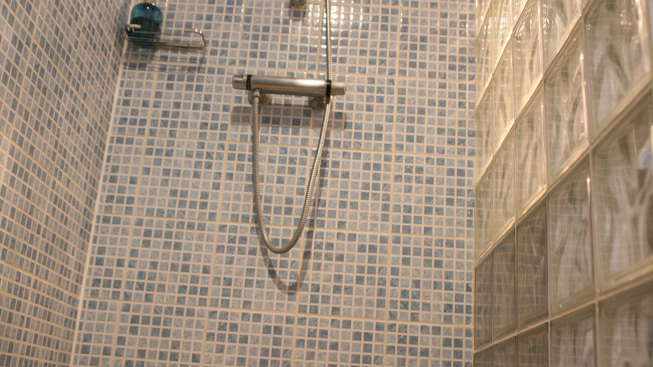 Photo of Bedroom in Sainghin-en-Weppes