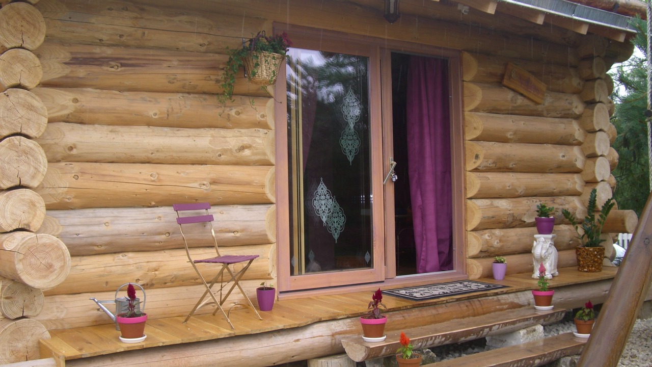 Photo of Patio Balcony in Meurville