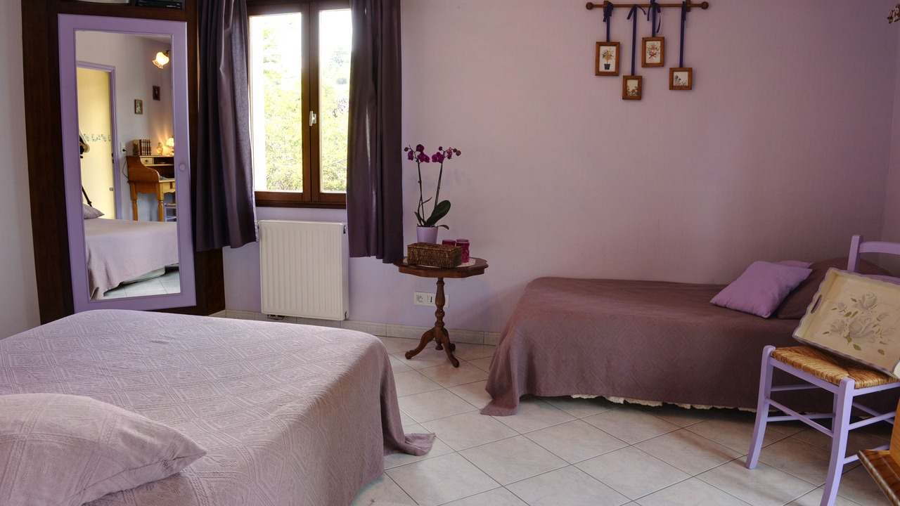 Photo of Bedroom in Meurville