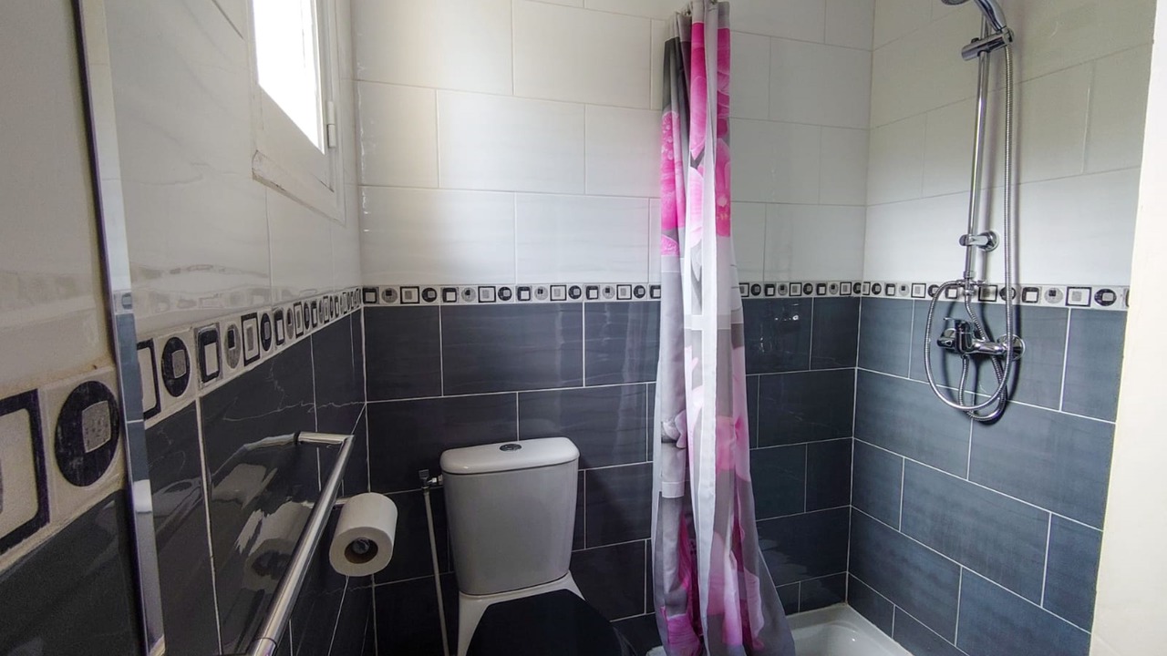 Photo of Bathroom in Belvianes-et-Cavirac