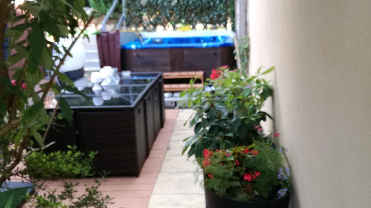 Photo of Patio Balcony in Cluny